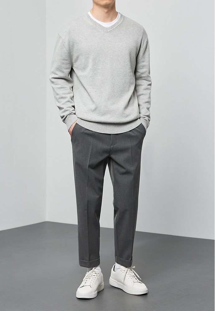 Hans V-neck knit