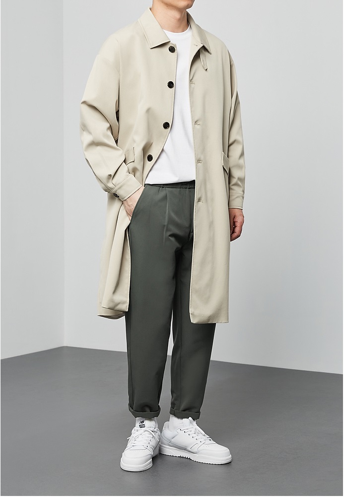 Austra ecru trenchcoat