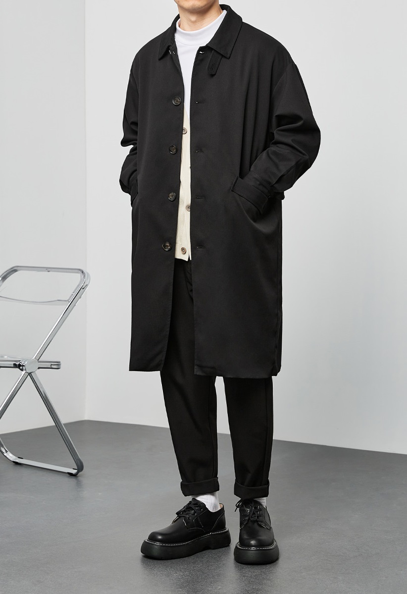 Austra ecru trenchcoat