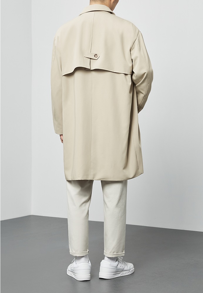 Austra2 ecru trenchcoat