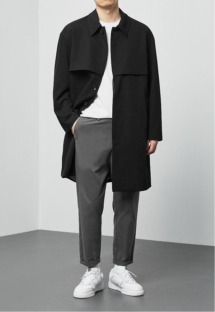 Austra2 ecru trenchcoat